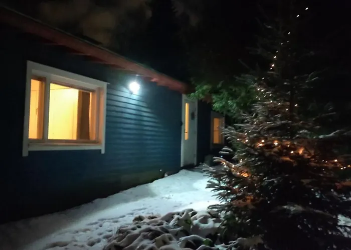 בית נופש The Blue House ססטמאלה